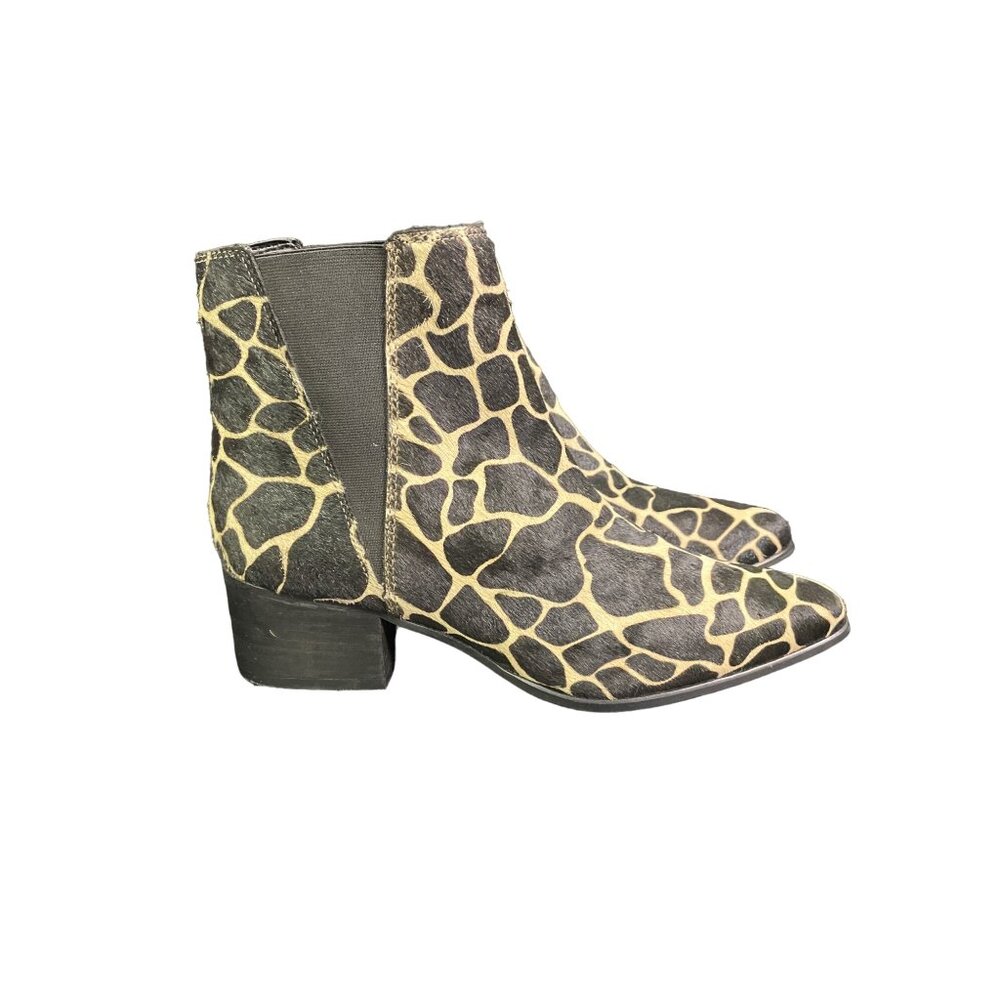 Urban Outfitter Giraffe Print Pony Hair Pola Chelsea Shoes/Boots, 8.5 SKU 2216